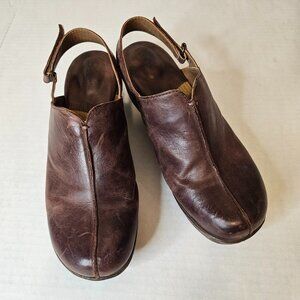 boc, Brown Leather Distressed Clogs, Size 10M